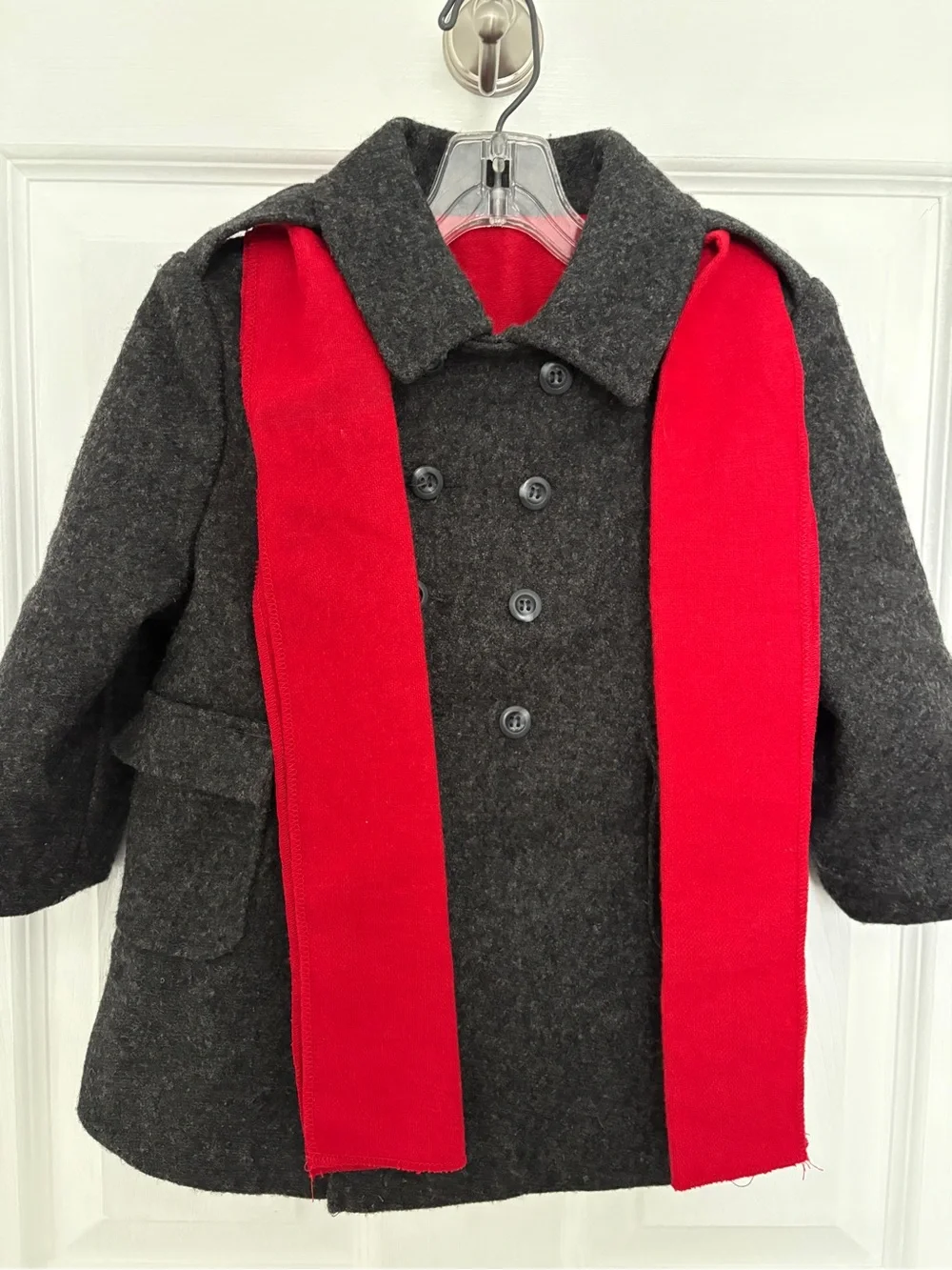 F.W. FischerDesigns warm charcoal
